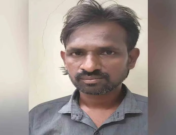 10 வயது சிறுமியிடம் பாலியல் அத்துமீறலில்  ஆர்.கே நகர் 43வது வார்டு தா.வெ.க வட்ட செயலாளர் தினேஷ் என்பவர் கைது
